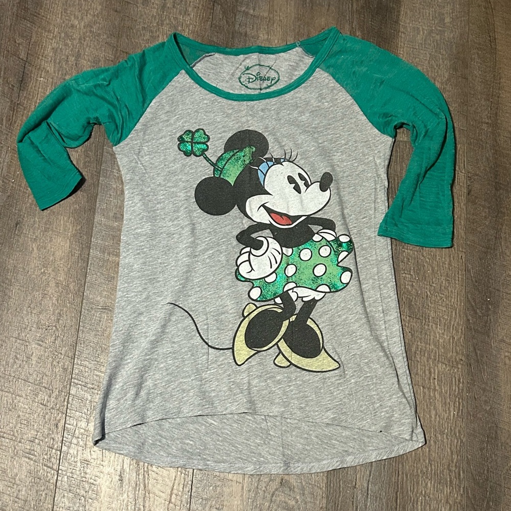 Disney Minnie Mouse St. Patrick’s Day 3/4 sleeve tshirt